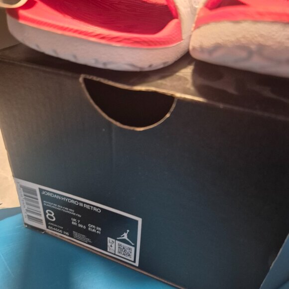 JORDAN 3 HYDRO WHITE CEMENT - Picture 3 of 3